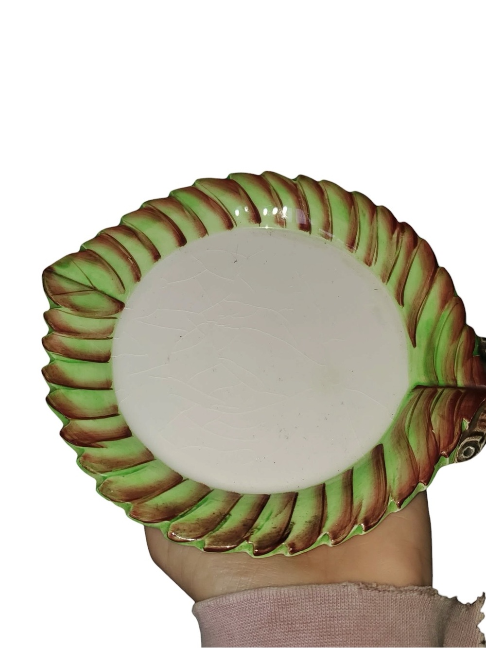 Vintage leaf shaped plate